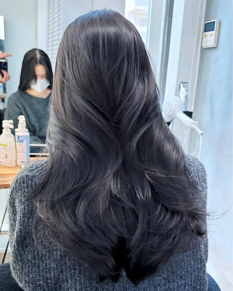 ロング くびれヘア 韓国風ヘア くびれレイヤー レイヤーカット カット ヘアカラー トリートメント 朝3秒で前髪が決まる ✂️ヒロのヘアスタイル