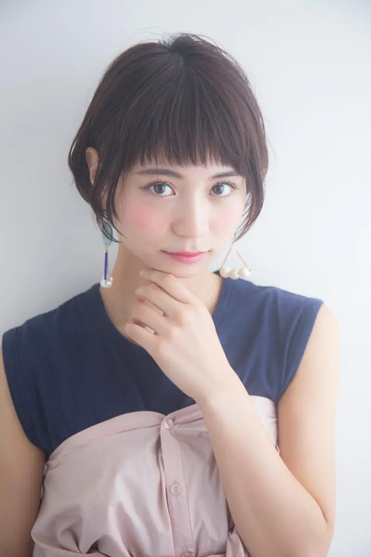 ショート カラー 羽田 ひろむのヘアスタイル