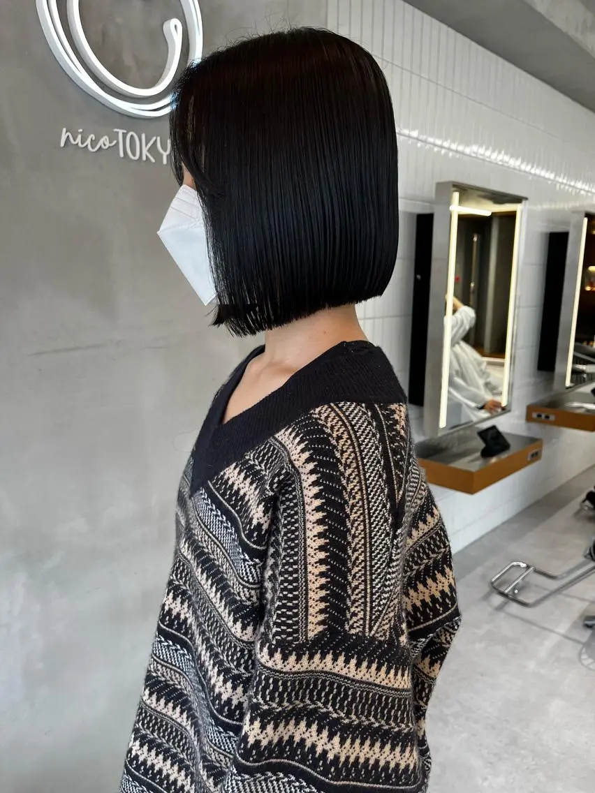 ミディアム 縮毛矯正ボブ&顔まわ レイヤー♡TOMOEのヘアスタイル