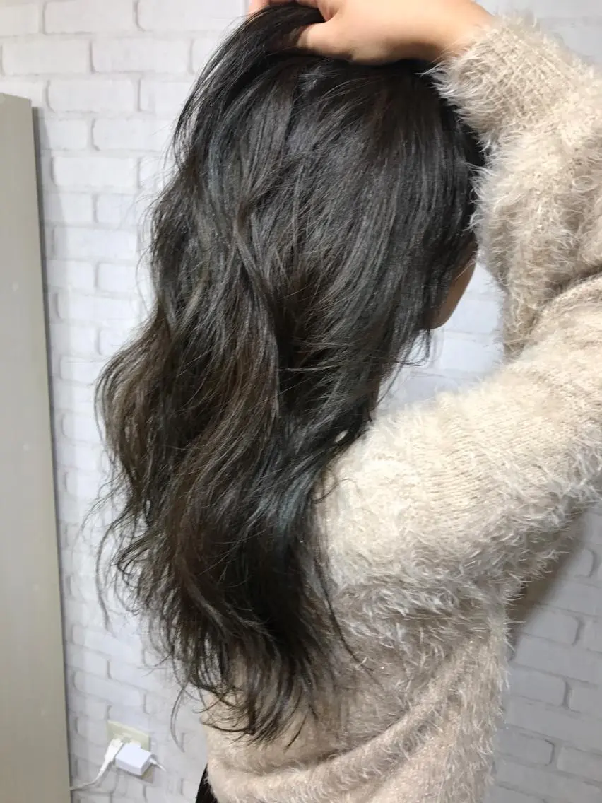 ロング ハイライト エクステ(レミー毛) NINEのヘアスタイル