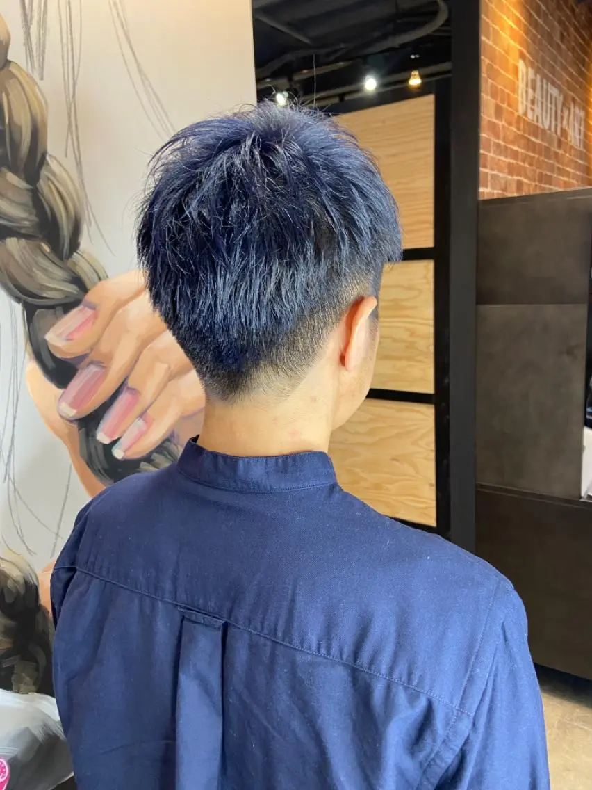 ショート カラー パーマ ヘアアレンジ メンズ キッズ ネイル マツエク・マツパ アイブロウ メンズブリーチ メンズハイライト メンズインナーカラー メンズ韓国風 ブリーチ 久木原 ゆりのヘアスタイル