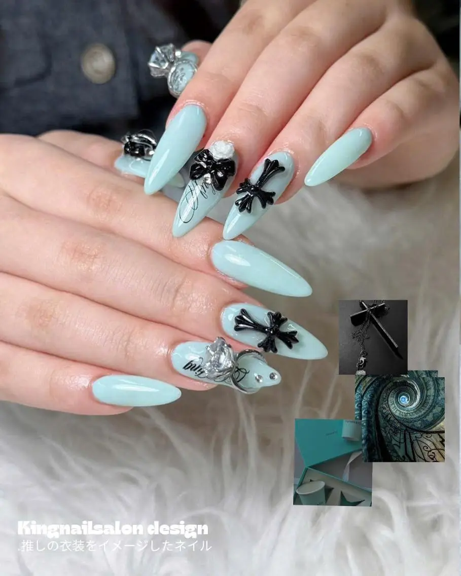 ネイル チークネイル 長さ出し フットネイル ジェルネイル キラキラネイル KING Nailのネイルデザイン