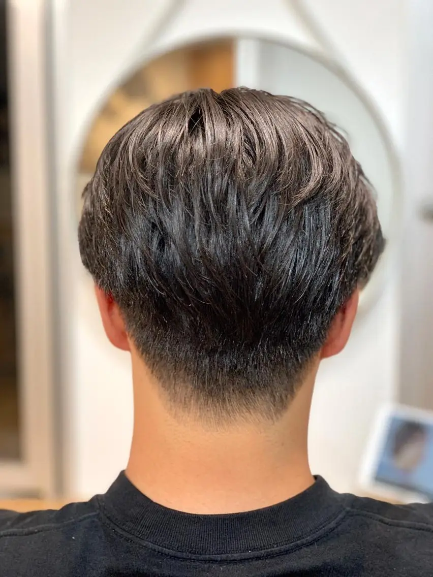 ミディアム メンズ センターパート カット ヘアセット メンズStylist 山根慧のヘアスタイル