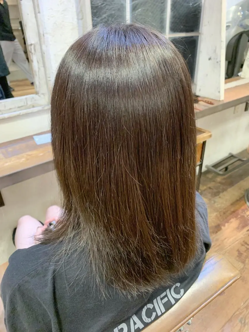セミロング カラー 🌈髪質改善 縮毛矯正特化🌈松田のヘアスタイル