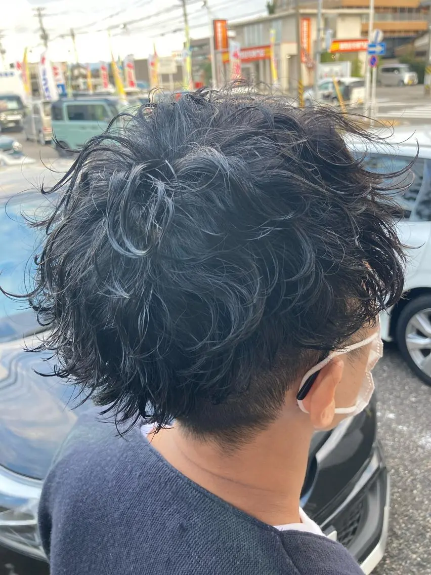 ショート パーマ メンズ メンズパーマ 波巻きパーマ パーマが得意な【最高 悠斗】のヘアスタイル