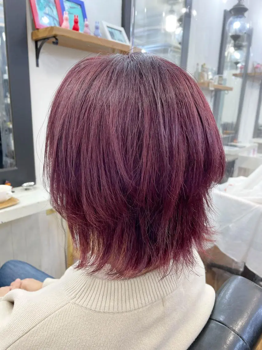 ミディアム 青木 優歩のヘアスタイル