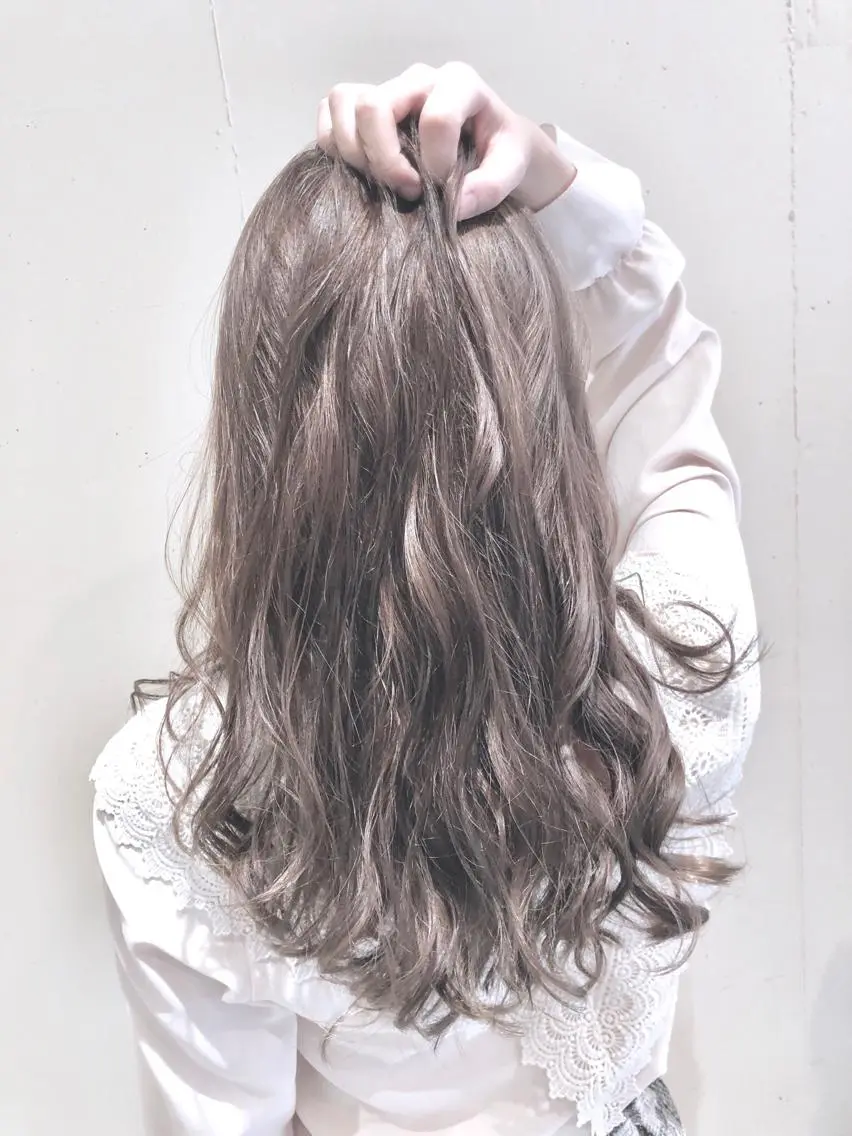 セミロング カラー パーマ ヘアアレンジ セミロングパーマ アッシュ バレイヤージュ 黒髪 ブリーチ 【ツヤ髪美容師】 ツダケイスケのヘアスタイル