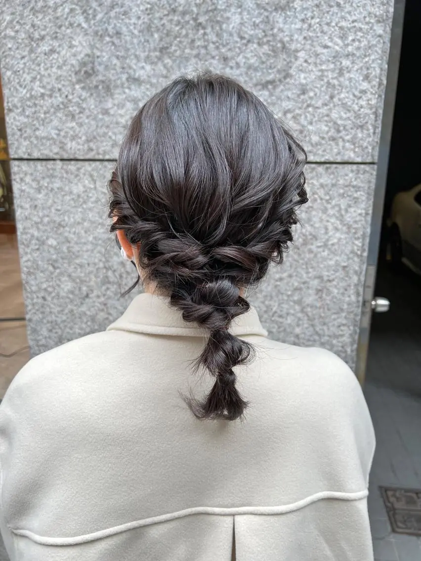 セミロング ヘアアレンジ ヘアセット THINK SHOP sakiのヘアスタイル