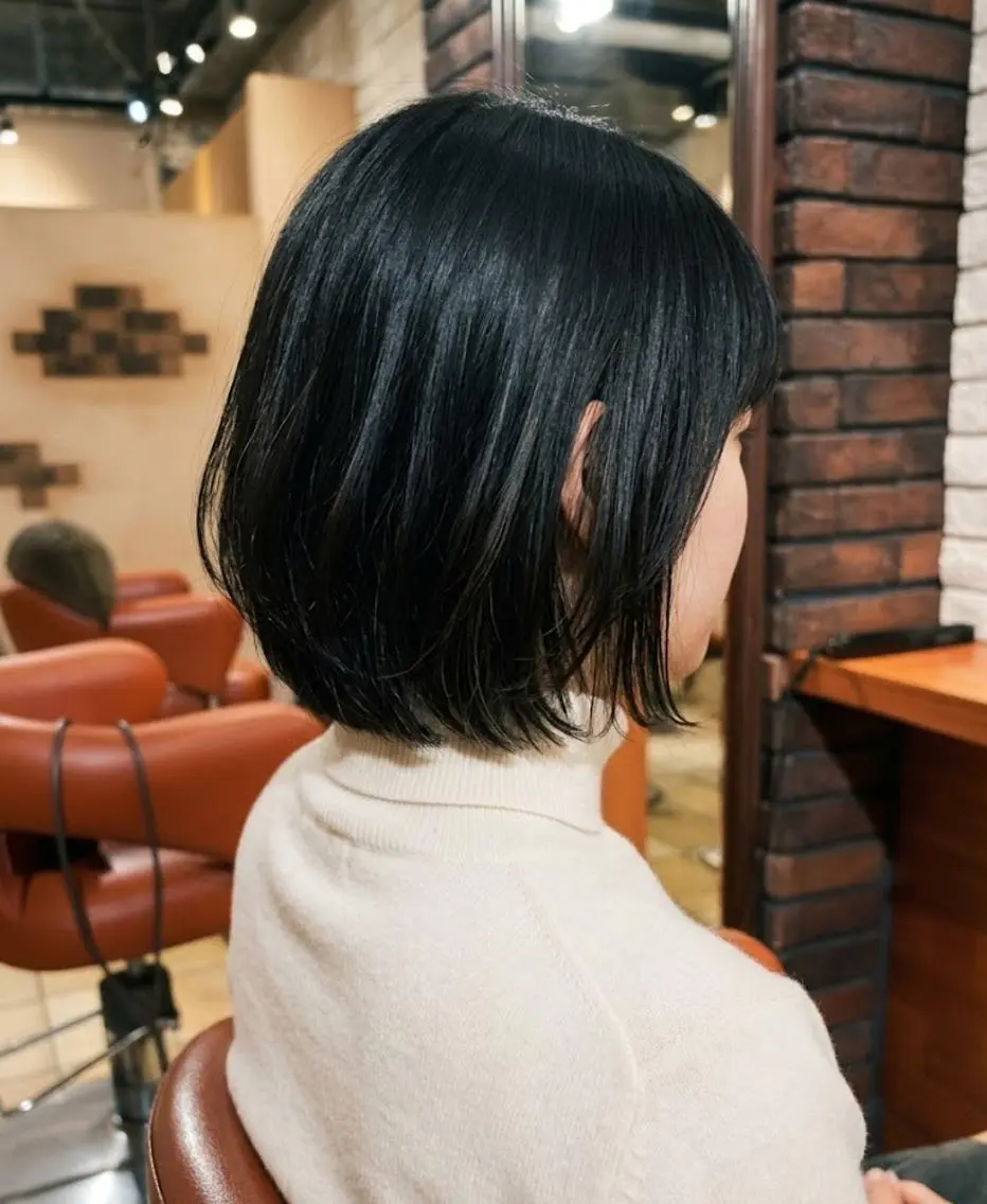 ショート カラー ボブ レイヤーカット 小顔カット カット トリートメント ヘッドスパ flencia 丸 和博|カットのヘアスタイル