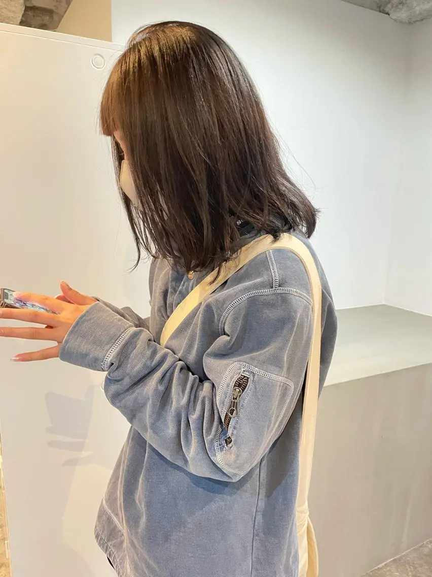 ミディアム カラー アッシュ アッシュグレー アッシュグレージュ ブリーチ 透明感カラー カット ヘアカラー トリートメント 中目黒🌼 🌼ハナのヘアスタイル