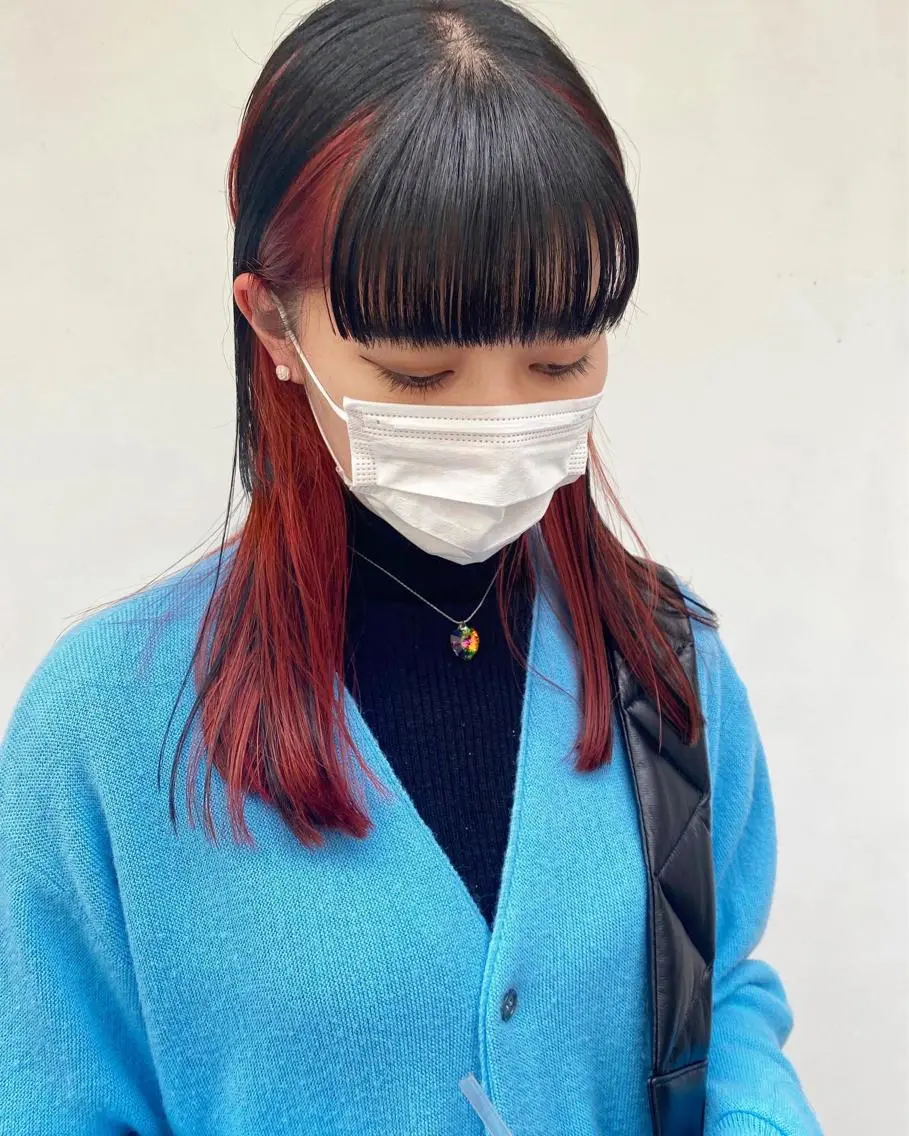 セミロング カラー ブリーチ レッドカラー tonari 梅田、中崎町のヘアスタイル