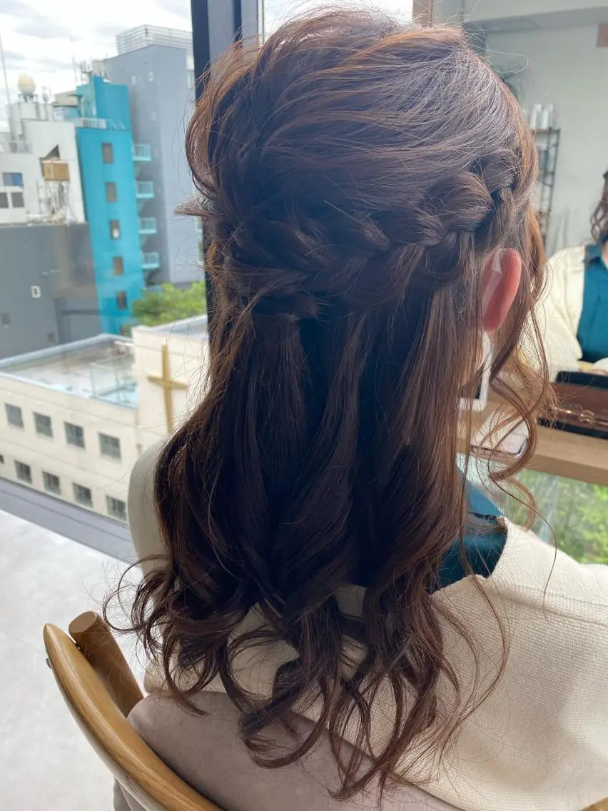 ヘアアレンジ ヘアセット 似合う髪型見つけます AYAKAのヘアスタイル