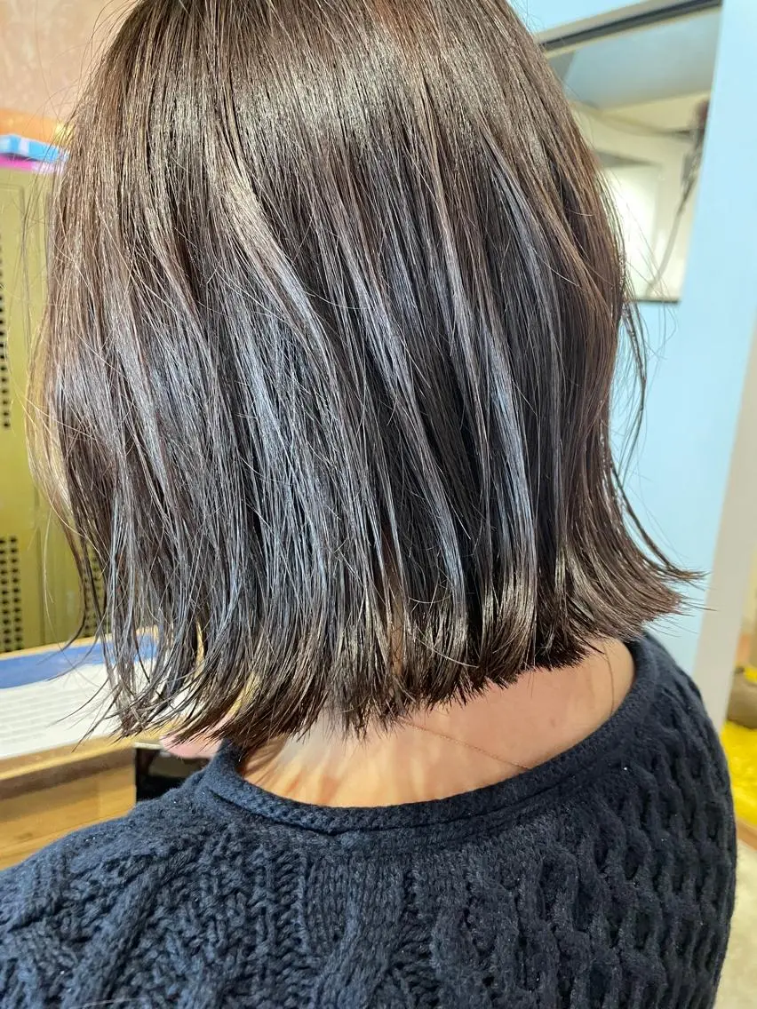 ミディアム カット ヘアカラー トリートメント ayane⭐️ボブ・ ショート・パーマのヘアスタイル