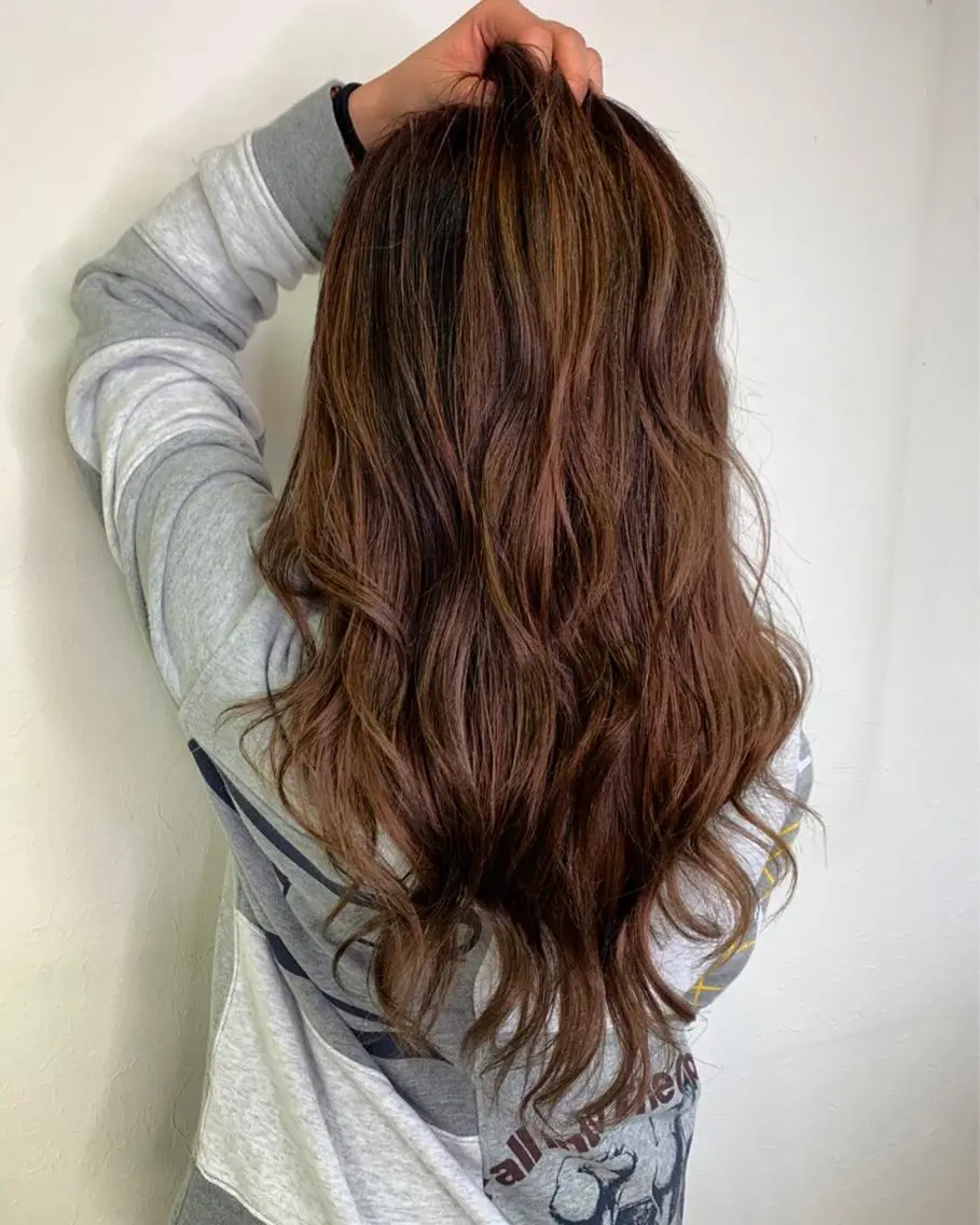 ロング 鶴﨑 美優亜のヘアスタイル