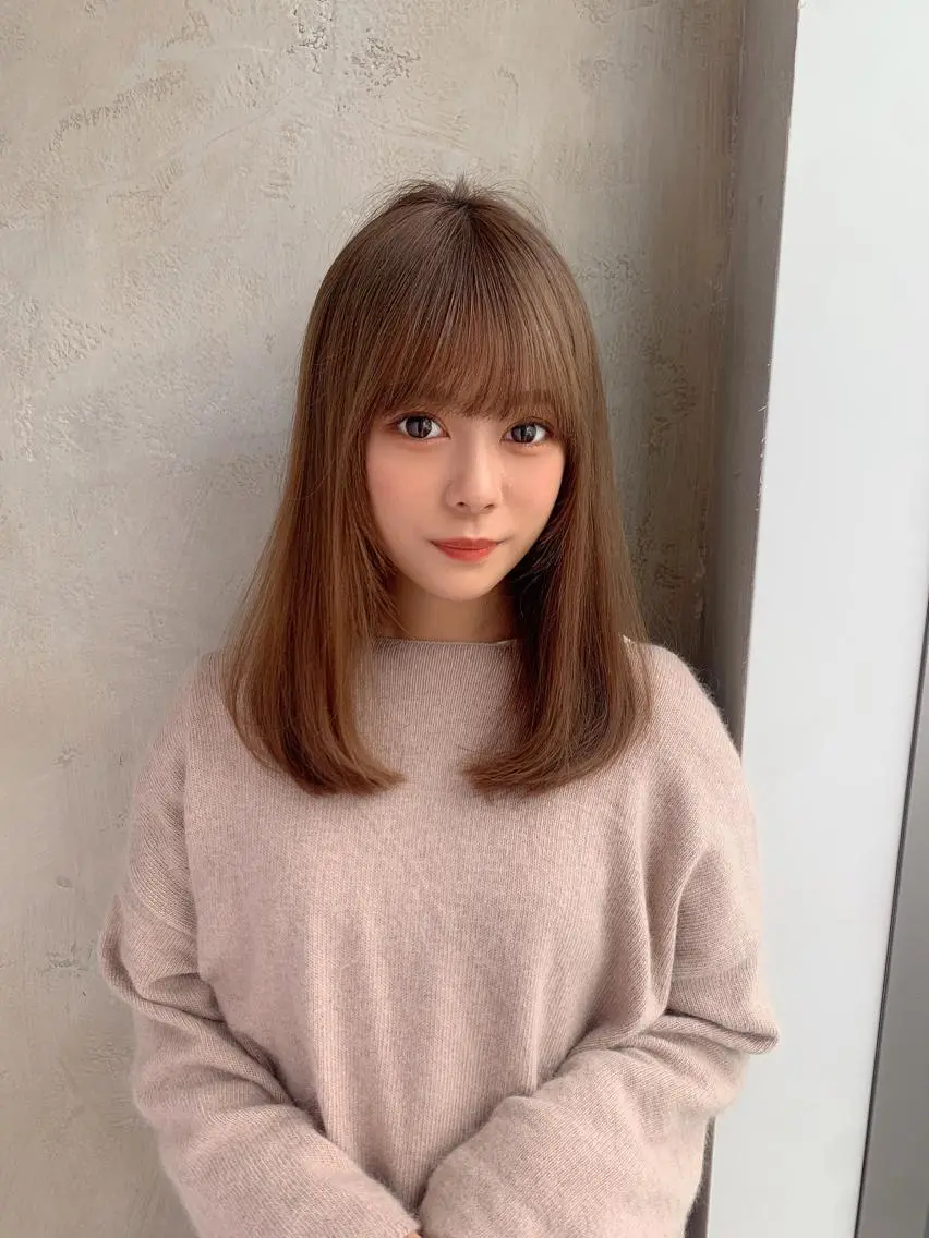 ミディアム カラー パーマ バレイヤージュ ブリーチ ケアブリーチ ダブルカラー ハイライトカラー カット ヘアカラー 縮毛矯正 トリートメント 銀座✨レイヤーカット 顔まわり/坂本亜裟海のヘアスタイル