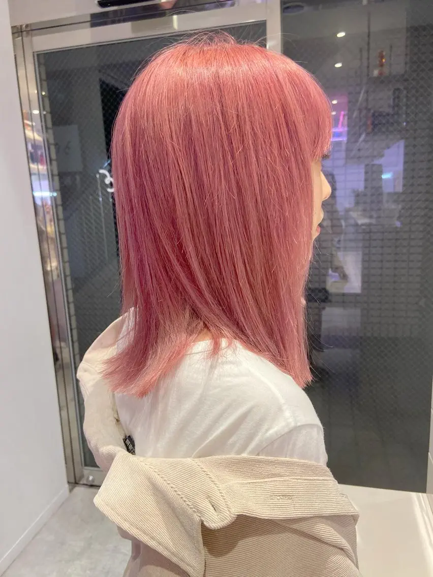 ミディアム カラー ヘアアレンジ ピンクカラー 天神レイヤーカット No.1💖マユカのヘアスタイル