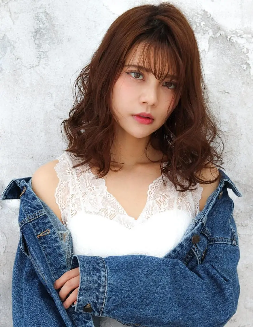 ミディアム カラー パーマ ショート✨ボブ✨代表 新田見美仁のヘアスタイル