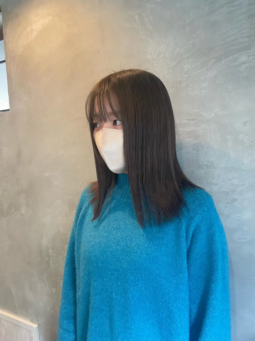 セミロング カラー ブリーチ 透明感カラー ダブルカラー ヘアカラー 渋谷 留菜のヘアスタイル