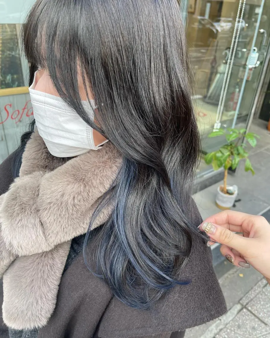 ミディアム カラー ヘアアレンジ 黒髪 ブルーカラー ブルーブラック インナーカラー ラベンダーカラー ❥【韓国風ヘア】 stylist 林❥のエステ・リラクイメージ
