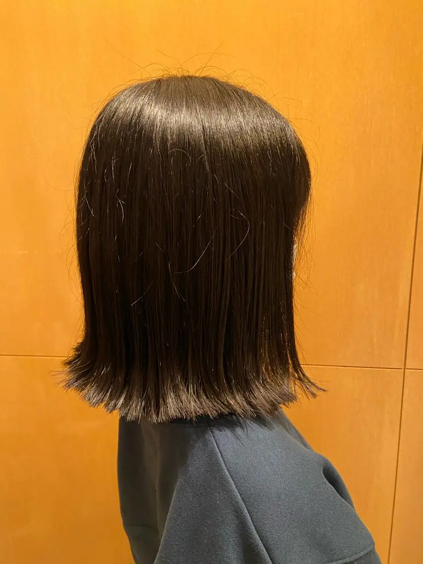 ミディアム 切りっぱなしボブ ボブ 井上 由希奈のヘアスタイル
