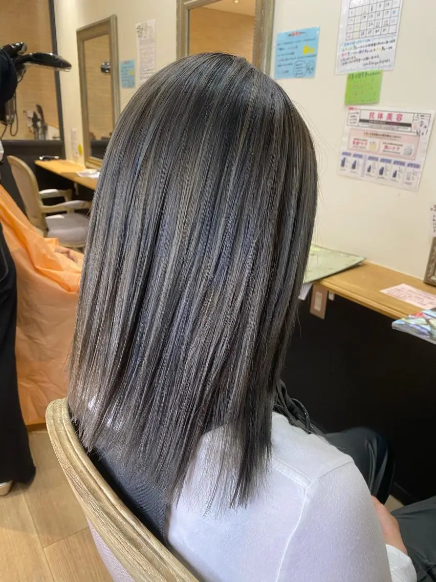 ミディアム ヘアカラー トップスタイリスト/ アユミのヘアスタイル