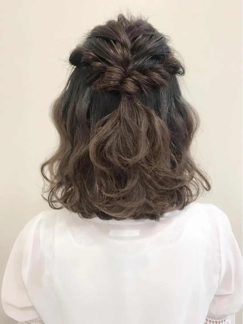 ミディアム ヘアアレンジ ボブ 沢田 瞳のヘアスタイル