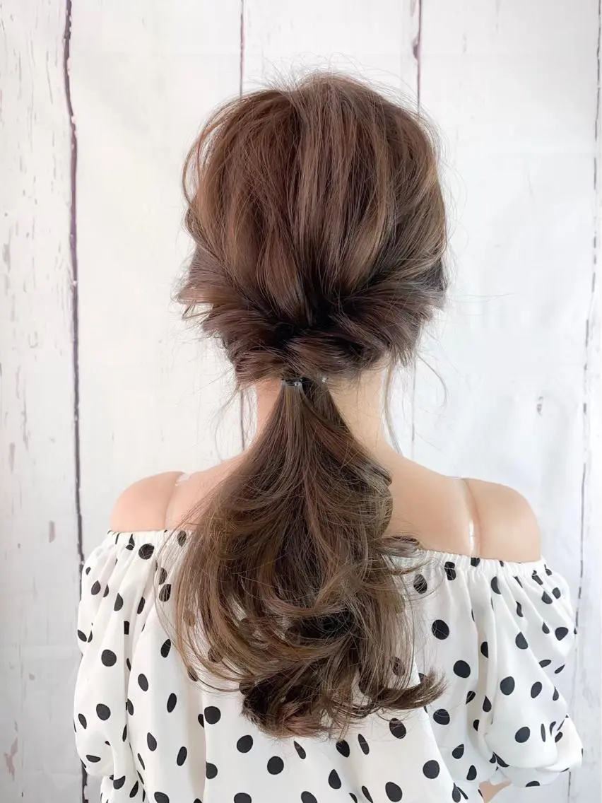 セミロング ヘアアレンジ Luxbe hakataのヘアスタイル