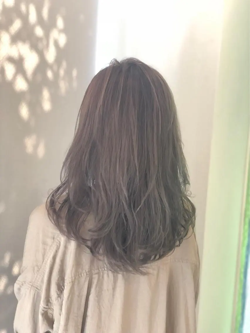 セミロング カット ヘアカラー トリートメント dude hair design.のヘアスタイル