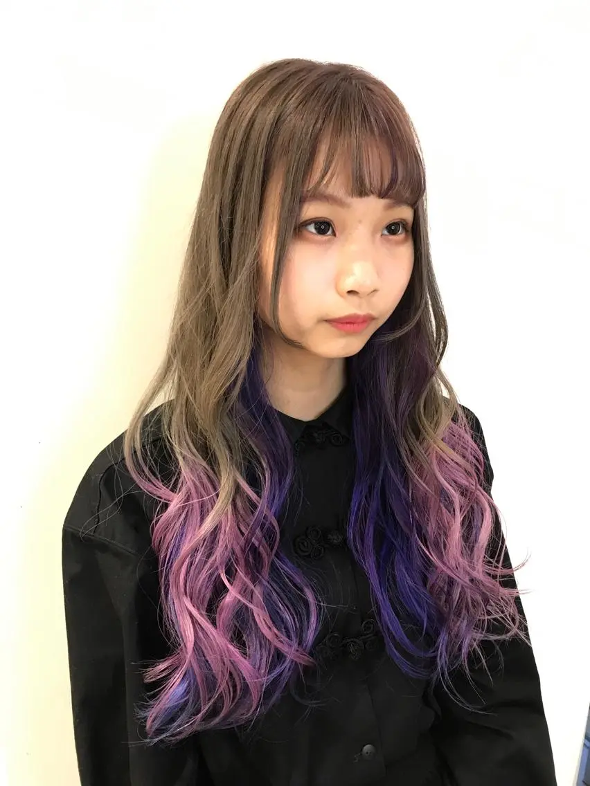 ロング カラー ブリーチ ケアブリーチ ユニコーンカラー カット ヘアカラー トリートメント インナーエクステ渋谷 🦋KAJIのヘアスタイル