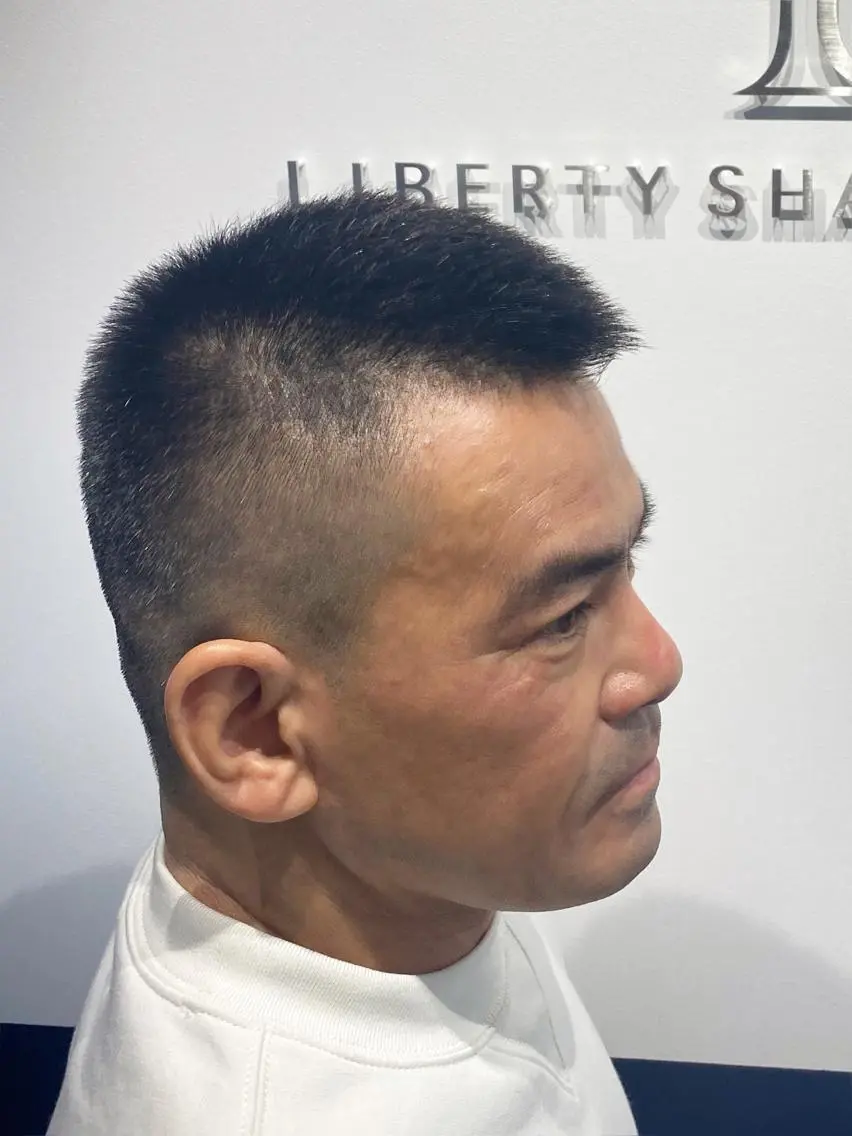 ショート メンズ フェードカット マンバンヘア モヒカン マッシュ メンズショート カット HANA ハナのヘアスタイル