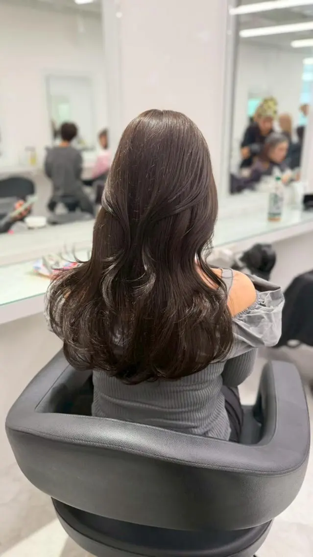 カラー 秋のトレンド🍂 韓国ヘア🇰🇷渋谷のヘアスタイル