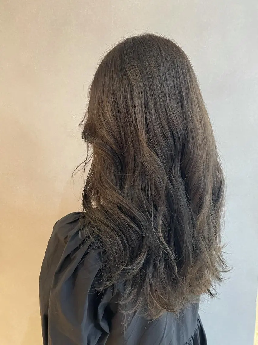 ロング ミストバング ボブ デザインカット 学生 似合わせカット カット ヘアカラー 土佐 優奈のヘアスタイル