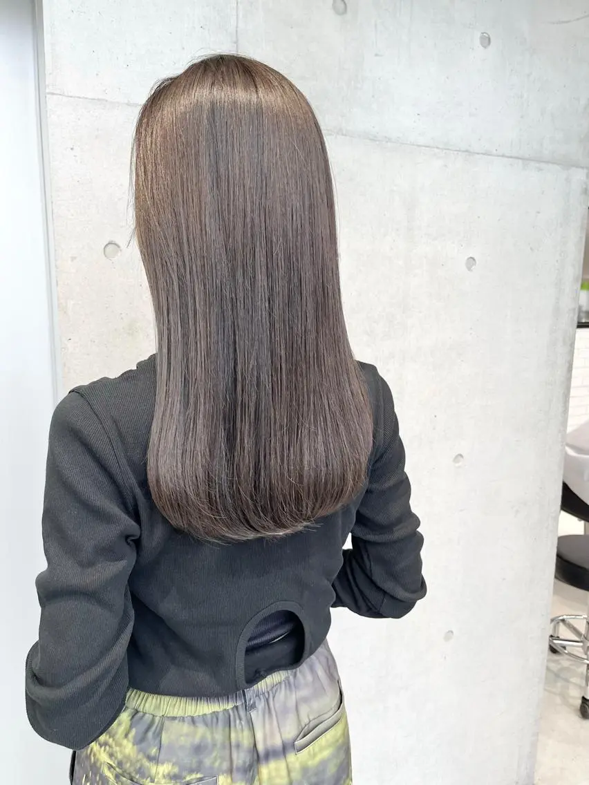 ロング カラー パーマ ヘアアレンジ 透明感/オリーブ/ グレージュ/YUKAのヘアスタイル