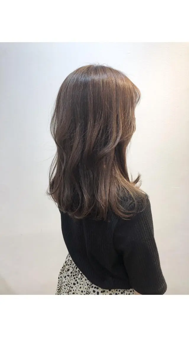 セミロング カラー パーマ カット ヘアカラー あずまぐち めぐみのヘアスタイル