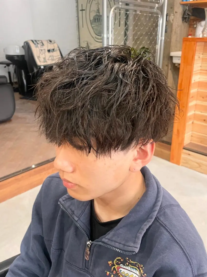 ショート パーマ メンズ カット パーマ タカハシ ナナコのヘアスタイル