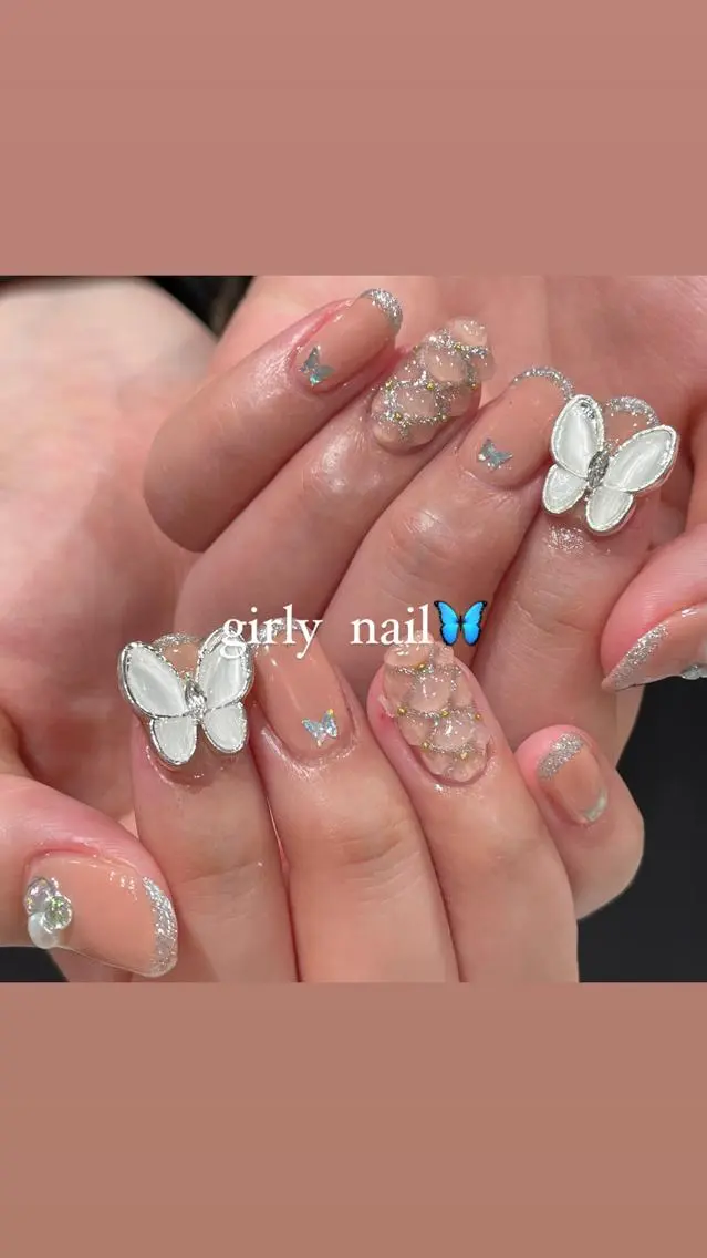 ネイル ハンドネイル 淡色ネイル 🎀moeのネイルデザイン