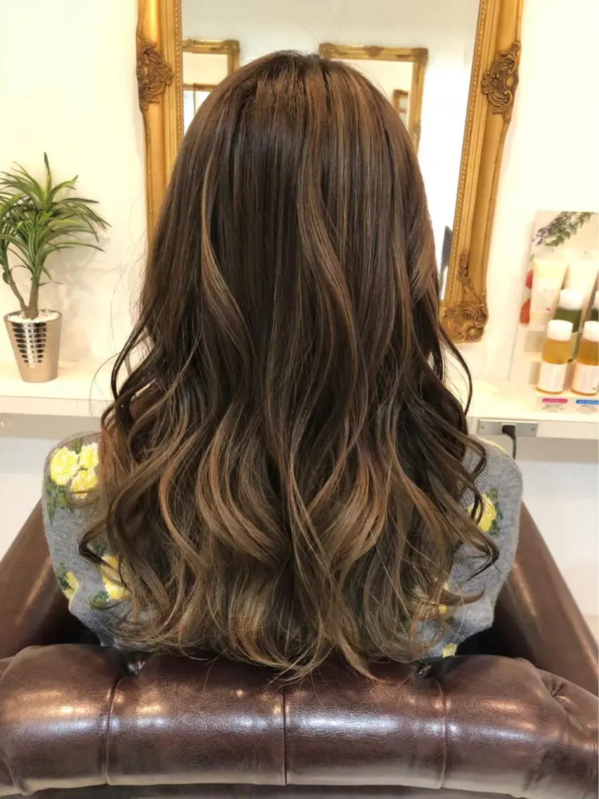 ロング カラー ヘアアレンジ 🦋レイヤー特化/ 羽エク/ナツミ🦋のヘアスタイル