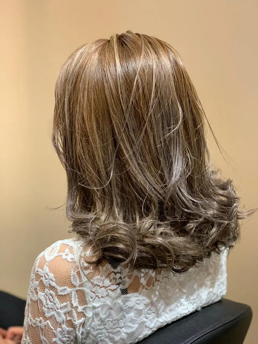 ロング カラー 関口 友行のヘアスタイル
