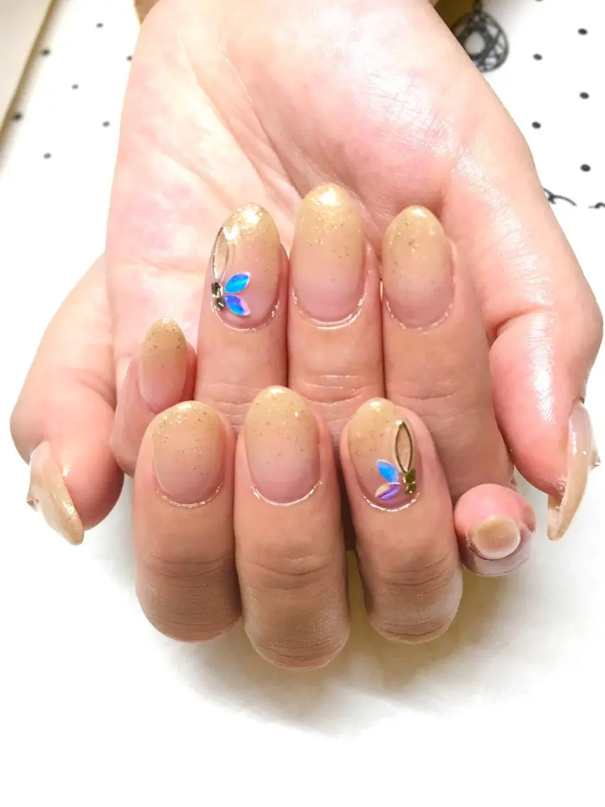 ネイル フットネイル ジェルネイル ミラーネイル パラジェル 春ネイル ハンドネイル clover nailのネイルデザイン