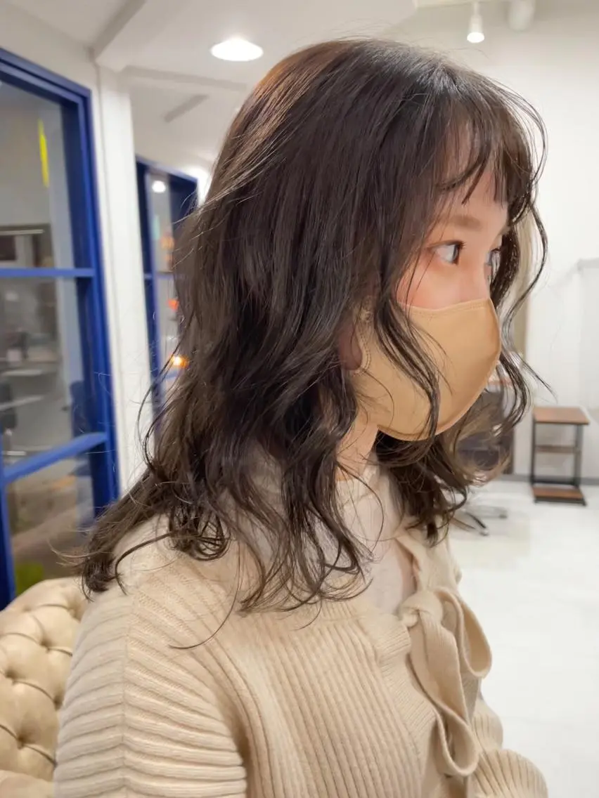 セミロング カラー カット ヘアカラー 狩野 羅夢のヘアスタイル