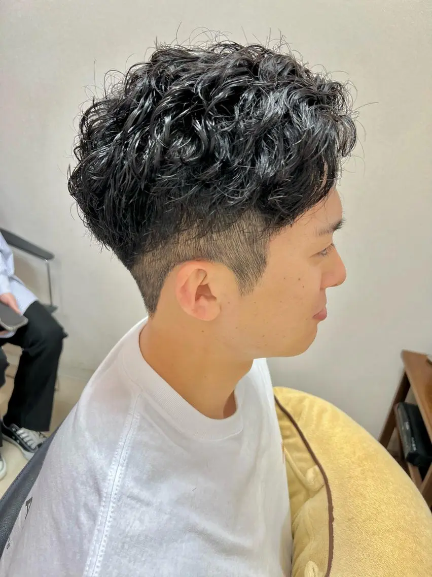 ショート パーマ メンズ カット パーマ ヘッドスパ 黒崎 美乃里のヘアスタイル
