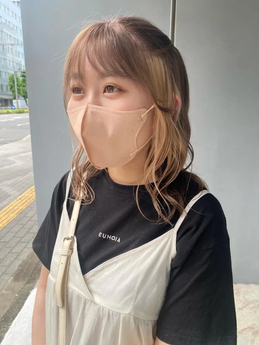 セミロング カラー ヘアカラー 前橋 姫奈のヘアスタイル