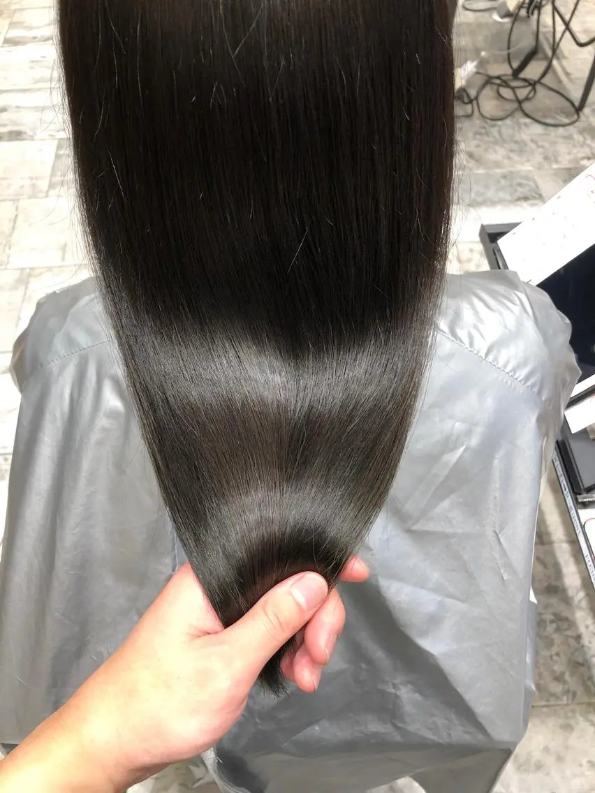 セミロング カラー パーマ バレイヤージュ ブリーチ ケアブリーチ ダブルカラー ハイライトカラー カット ヘアカラー 縮毛矯正 トリートメント 銀座✨レイヤーカット 顔まわり/坂本亜裟海のヘアスタイル