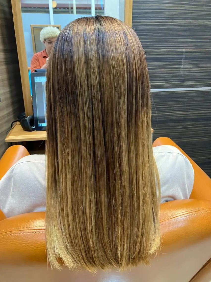 ロング 黒木 翔平のヘアスタイル