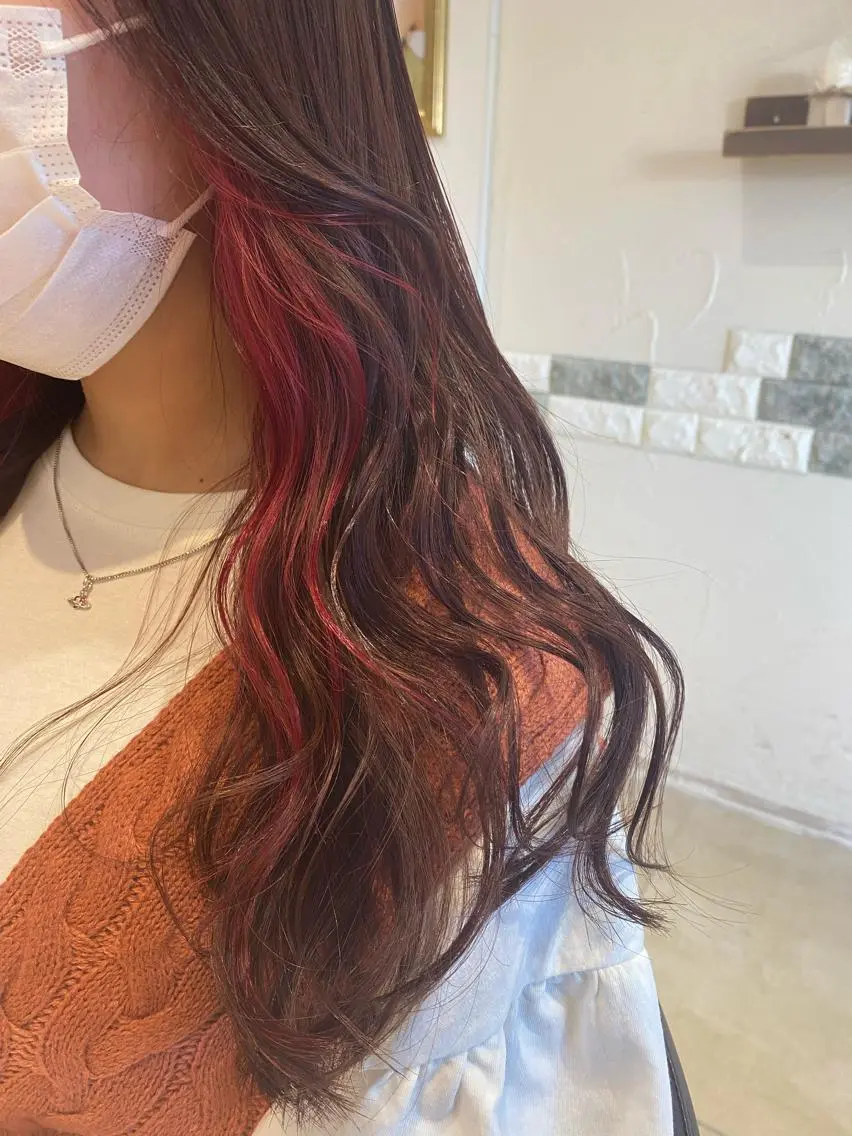 ロング ヘアカラー Elle✂︎ Riinaのヘアスタイル
