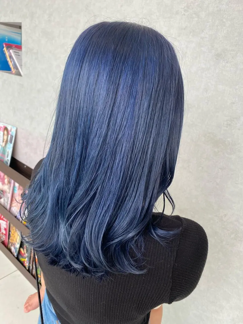 セミロング カラー ブルーカラー カット ヘアカラー トリートメント 浦口友華 ♡  暖色系カラーのヘアスタイル