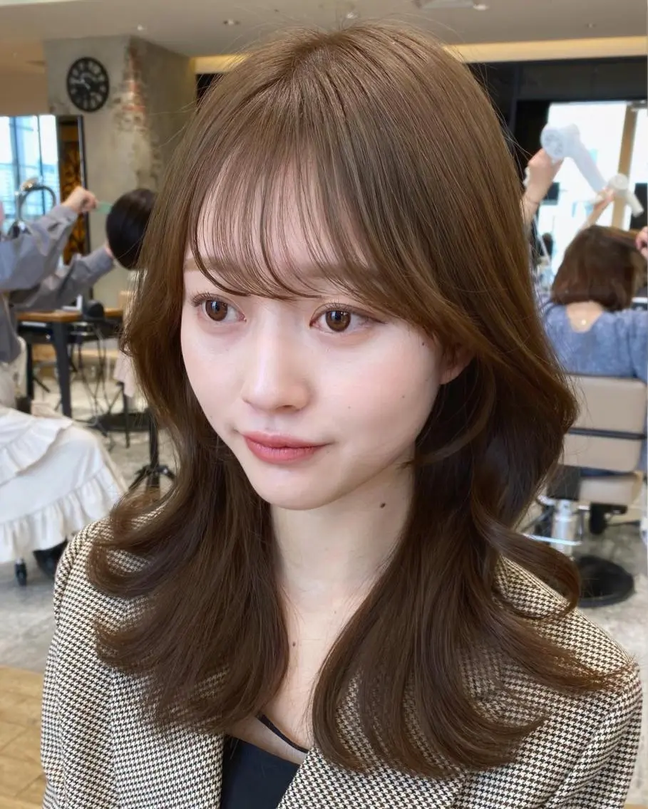 ミディアム カラー 顔まわりカット🌟 くびれヘア/寺門遥輝のヘアスタイル