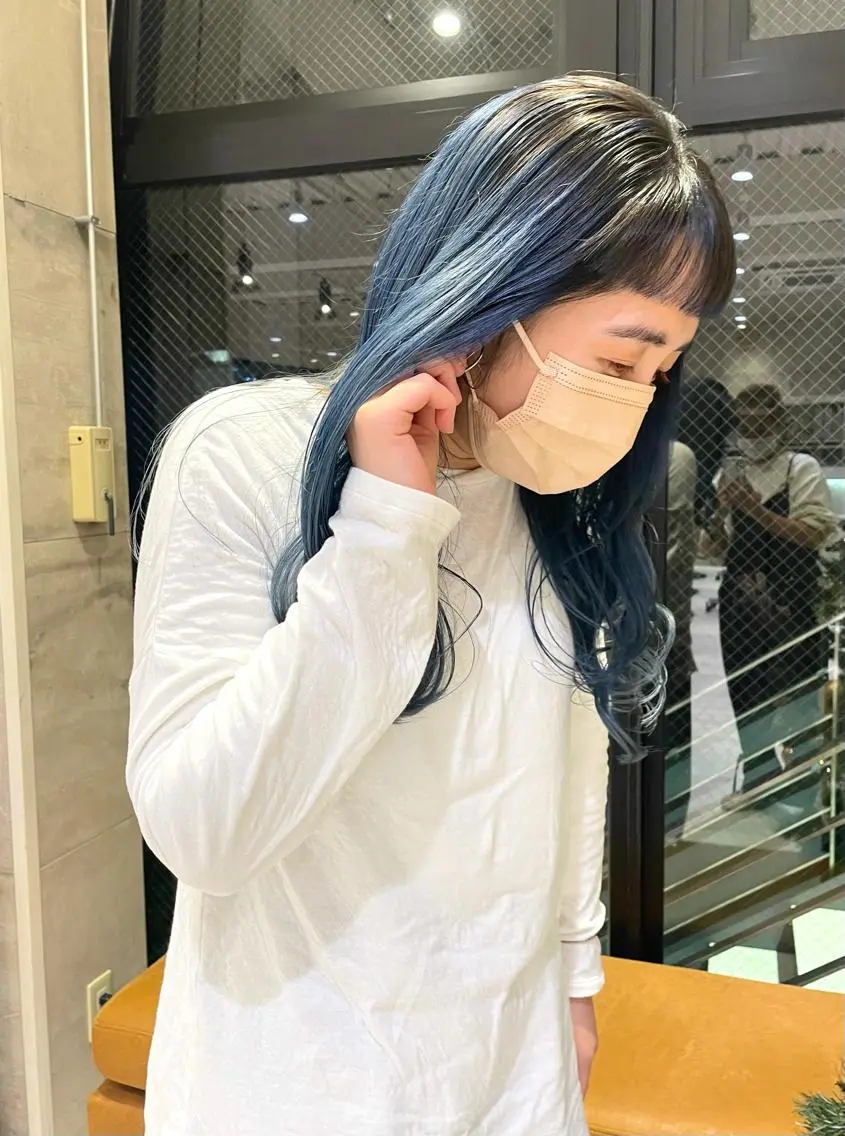 ロング カラー ブリーチ 韓国🇰🇷透明感 ERIのヘアスタイル
