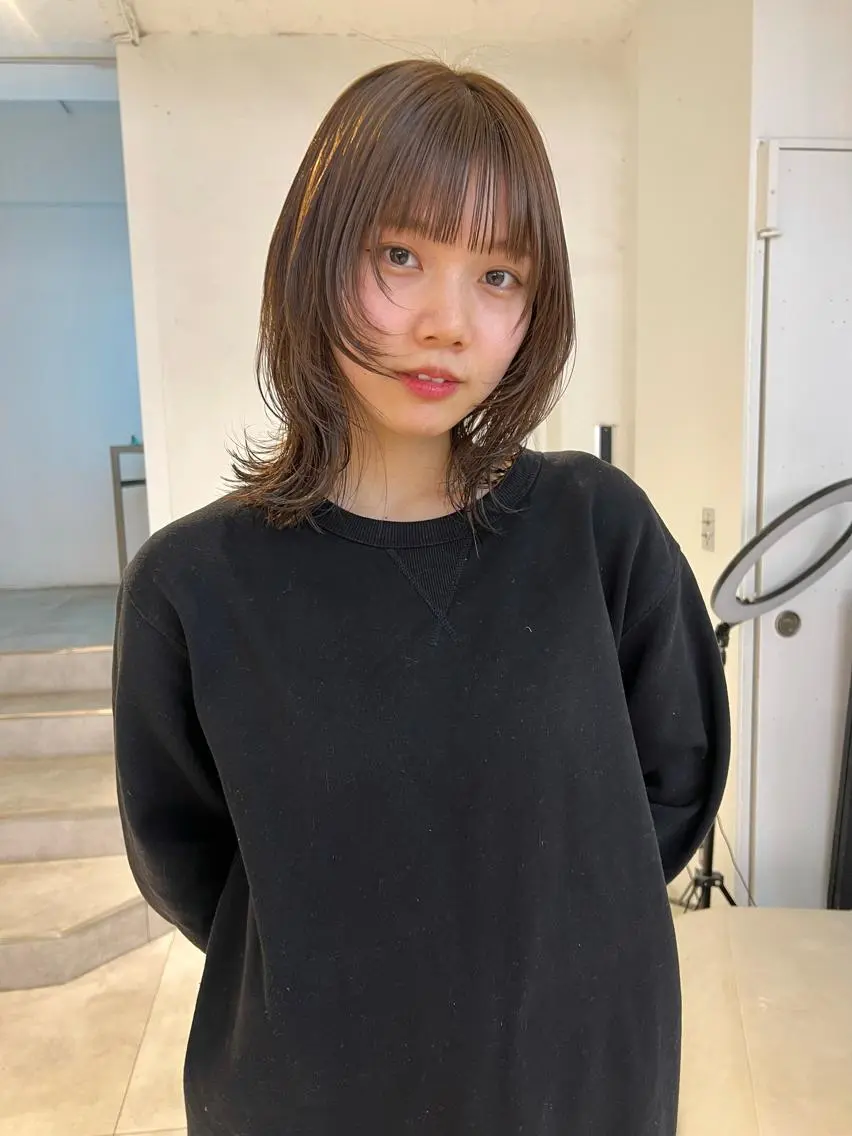 ミディアム カラー ベージュカラー レイヤーカット 顔周りカット/透明感 カラー✂️MEIのヘアスタイル
