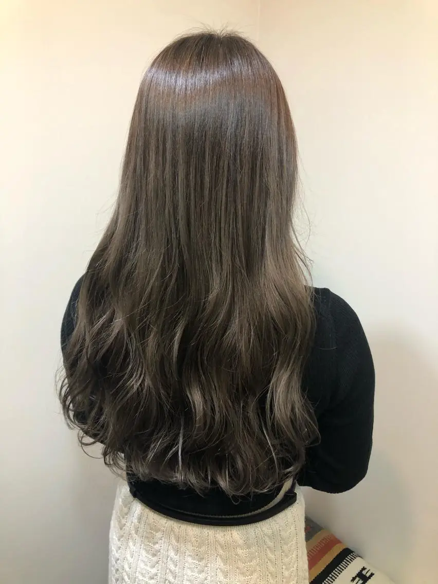 ロング カラー グレージュ カット ヘアカラー 女性リピ90%🍨 🩷佐藤みずきのヘアスタイル